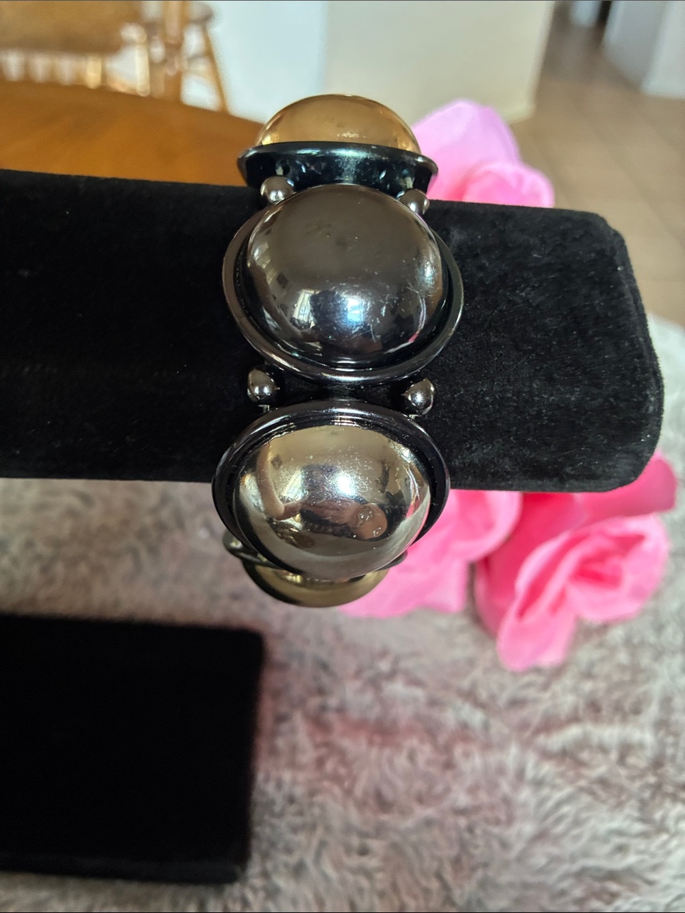 Gold & Silver Dome Stretch Bracelet – Modern Statement Piece